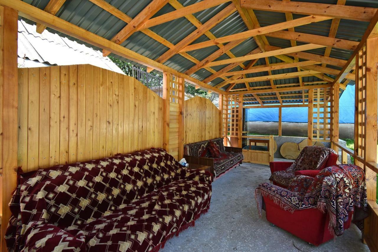 Guest House Arsan Tsaghkadzor Esterno foto